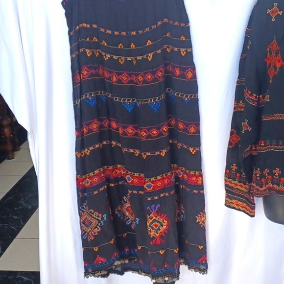 Chico's Boho long skirt and blouse, nwt, Size 2 (12), Beaded, Sequins, Tiered - Picture 3 of 14
